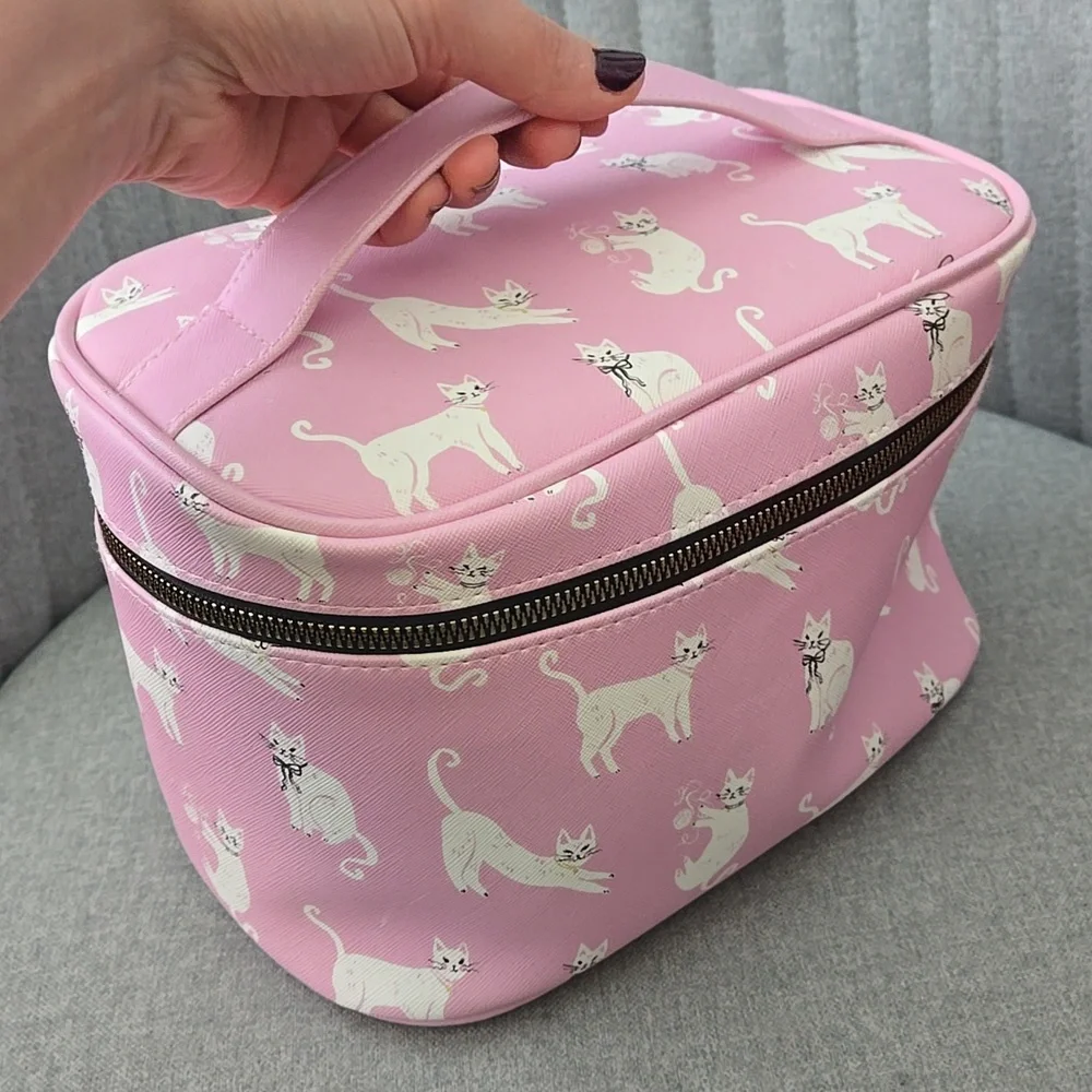 Adorable Cat Print Cosmetic Bag/Organizer In Pink, NWT